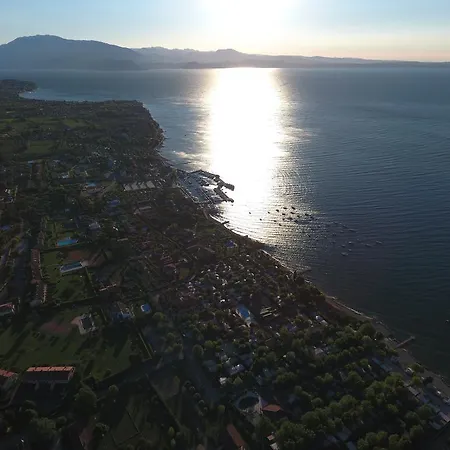 皮安特勒露营地 Moniga del Garda
